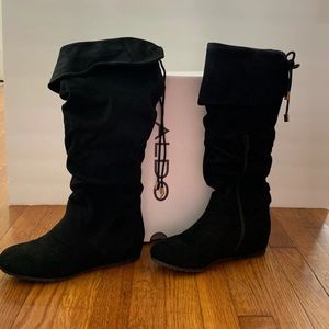 Aldo's Slouchy Suede knee Boots